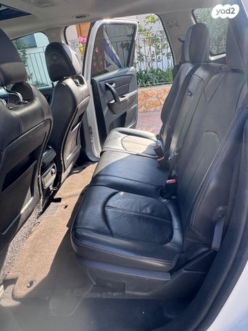 שברולט טראוורס