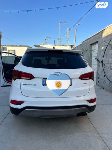 יונדאי סנטה פה