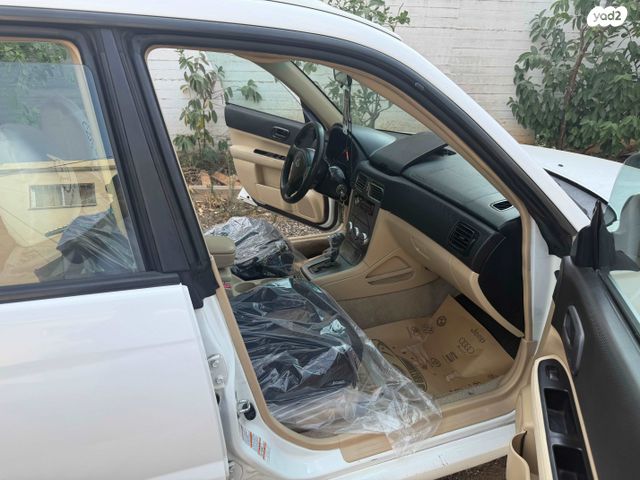 סובארו פורסטר