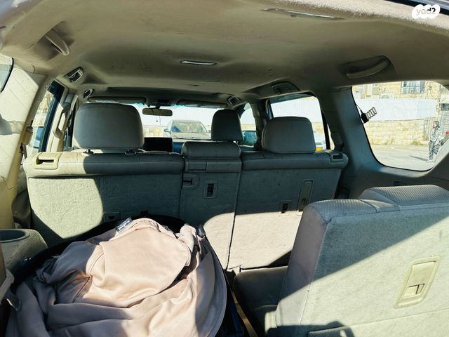 טויוטה לנד קרוזר