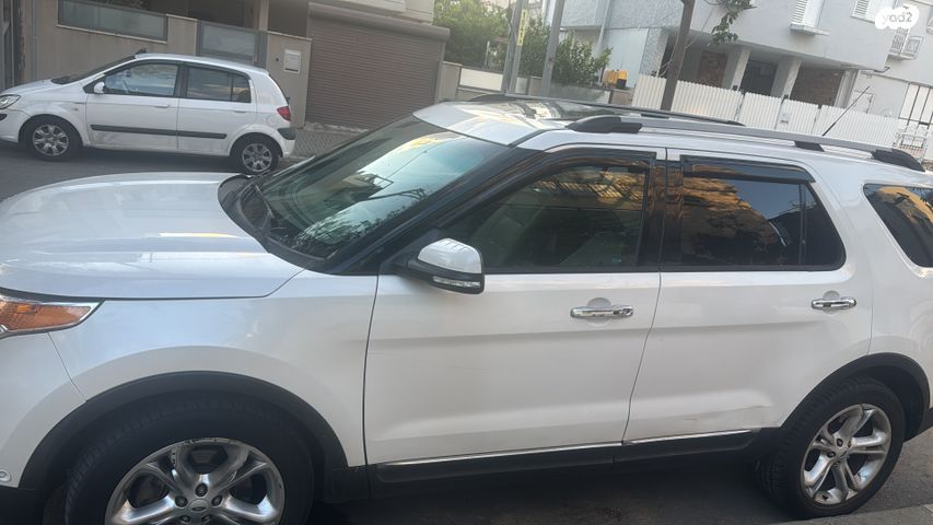 מודעת רכב פורד אקספלורר