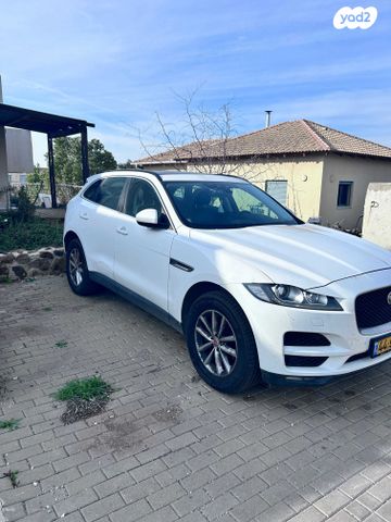 יגואר F-Pace