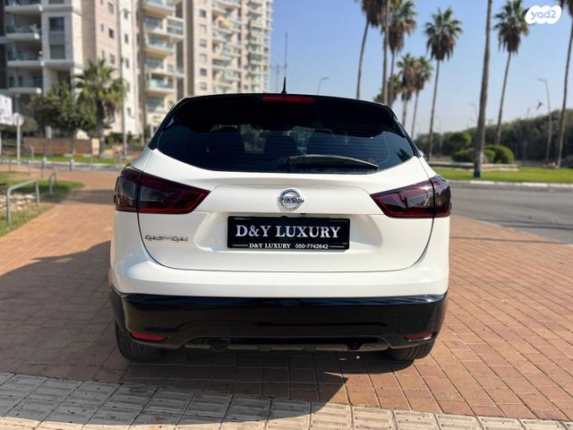 ניסאן קשקאי