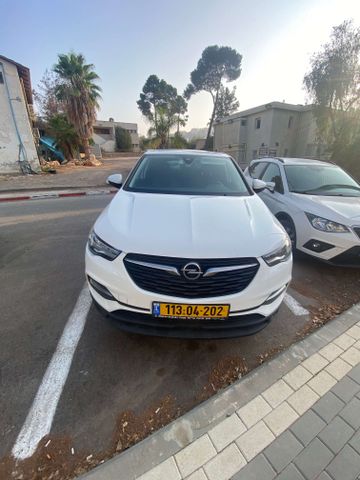 אופל גרנדלנד