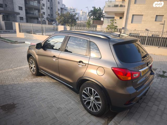 מיצובישי ASX