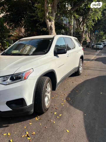 שברולט טראוורס