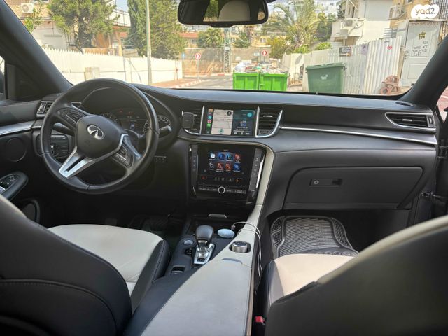 אינפיניטי QX55
