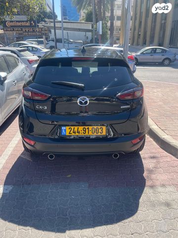 מודעת רכב מאזדה CX-3