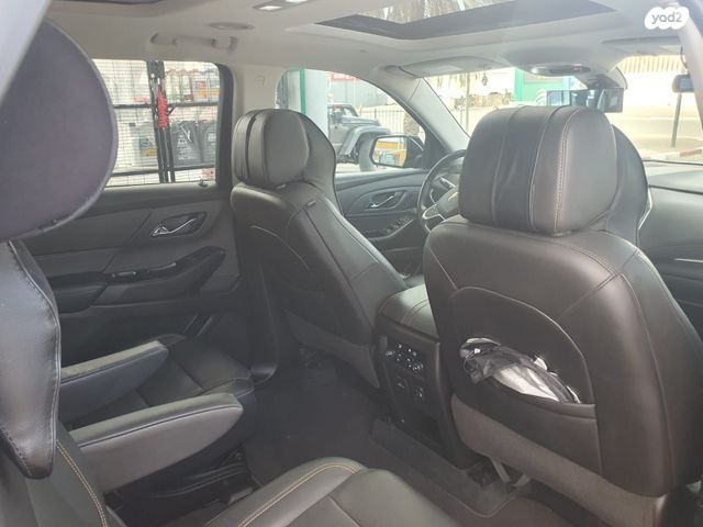 שברולט טראוורס