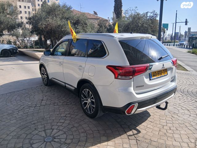 מודעת רכב מיצובישי אאוטלנדר