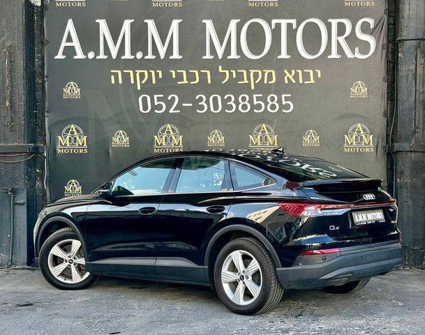מודעת רכב אאודי Q4 e-tron