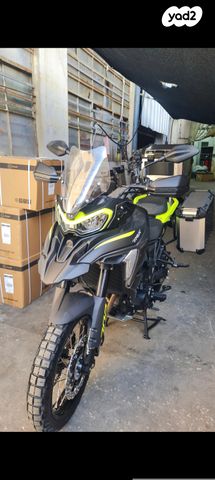 מודעת רכב בנלי TRK702X