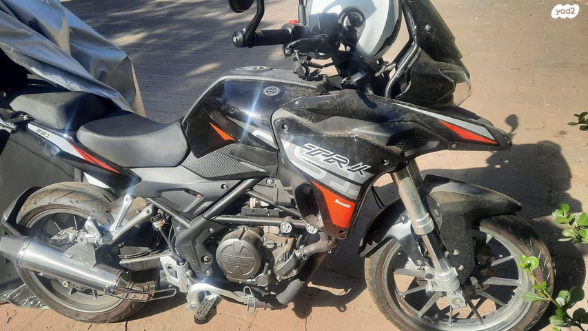 מודעת רכב בנלי TRK251