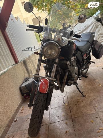 הונדה CBX750