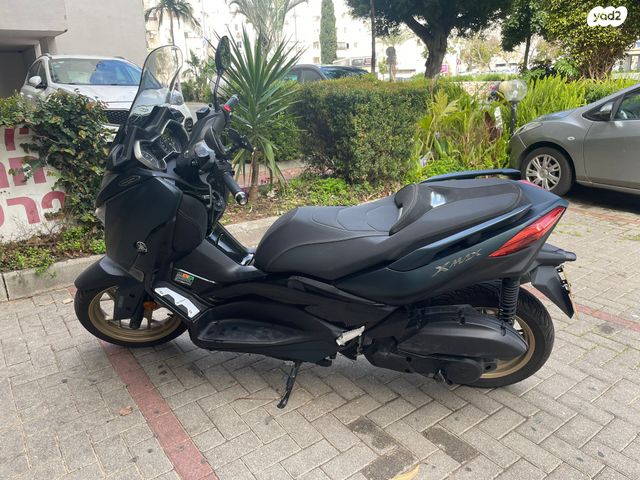 ימאהה X-Max 125 Sport