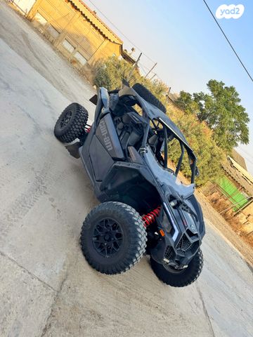 מודעת רכב בומברדיר/קאן אם