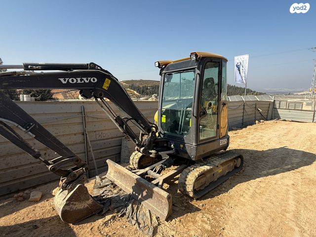 מודעת רכב מיני מחפר