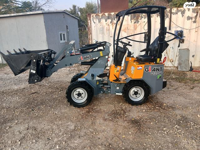 מודעת רכב מיני מעמיס