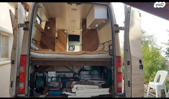 מודעת רכב ממונע אוטוקראוון