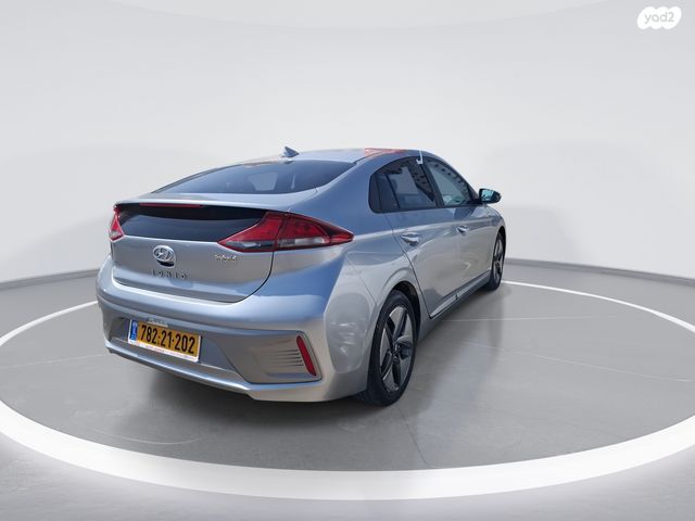 יונדאי איוניק