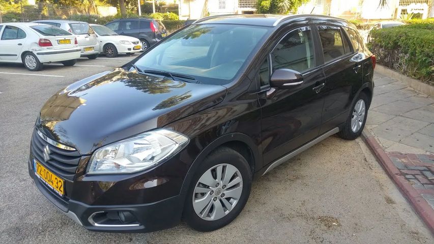 מודעת רכב סוזוקי קרוסאובר