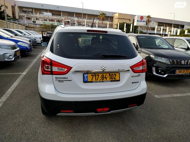 סוזוקי S-Cross