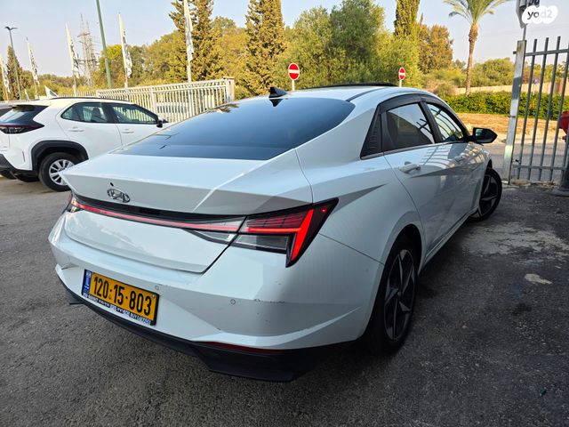 יונדאי אלנטרה