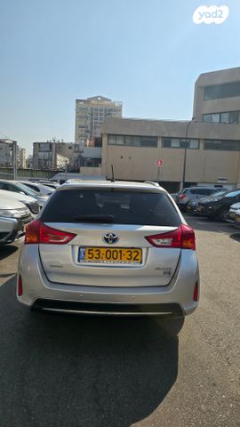 טויוטה אוריס