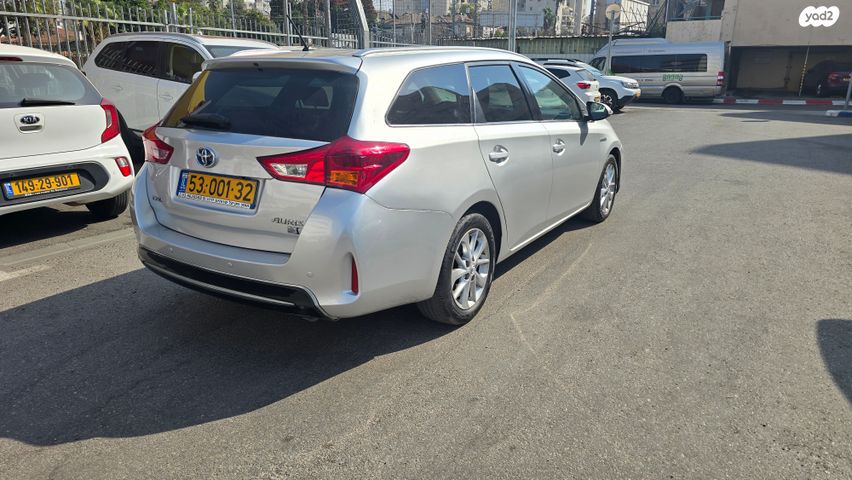 טויוטה אוריס