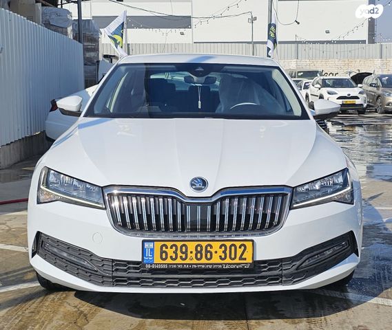 מודעת רכב סקודה סופרב