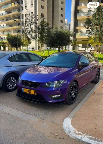 מודעת רכב סיאט לאון