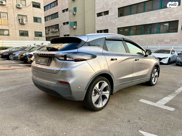 ג׳ילי Geometry C