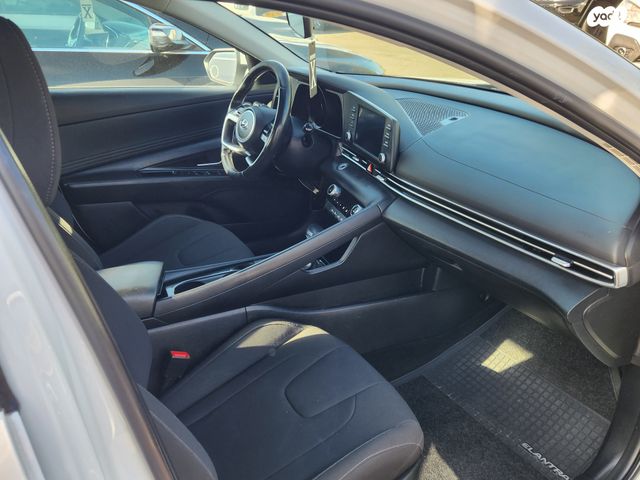 יונדאי אלנטרה