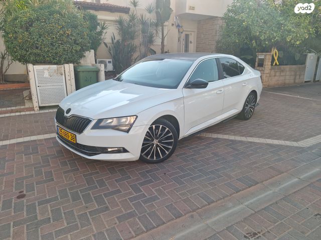 מודעת רכב סקודה סופרב