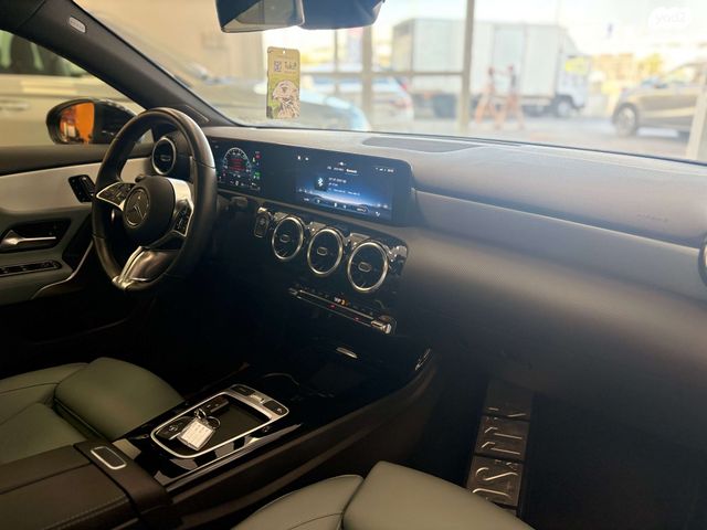 מרצדס-בנץ A-class