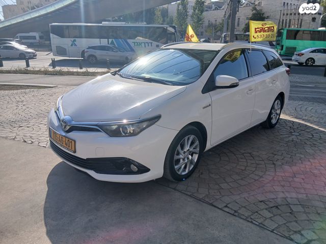 טויוטה אוריס