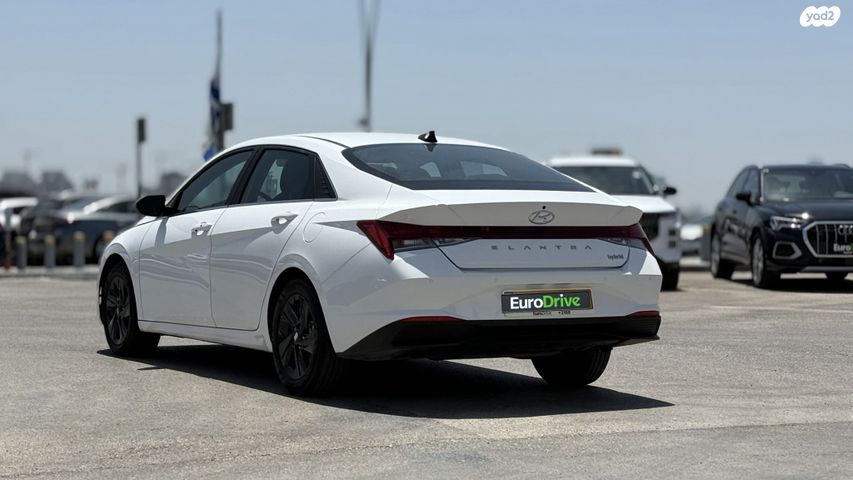 יונדאי אלנטרה