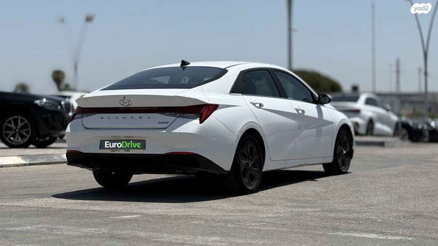 יונדאי אלנטרה