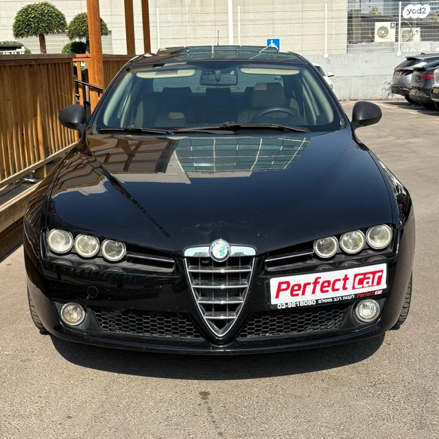 אלפא רומיאו 159