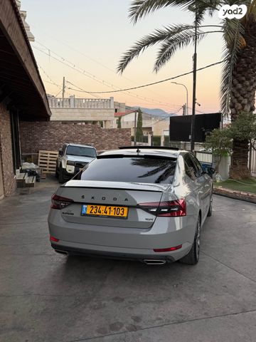 מודעת רכב סקודה סופרב