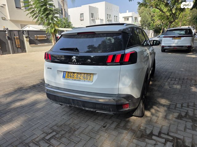 מודעת רכב פיג'ו 3008