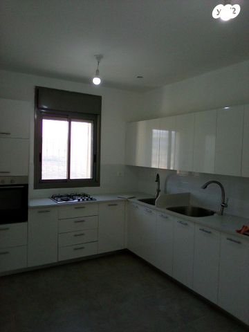 הרב אבא שאול 9