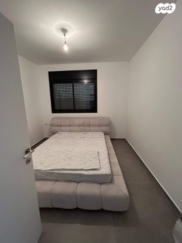 דירה, יהודה הלוי 18, רמב"ם, ראשון לציון