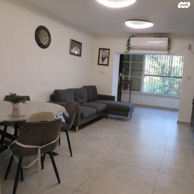 דירה, עזרא ונחמיה 2, עמישב, פתח תקווה