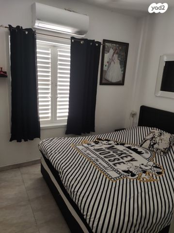 דירה, השר רבינוביץ 22, הנביאים, בת ים