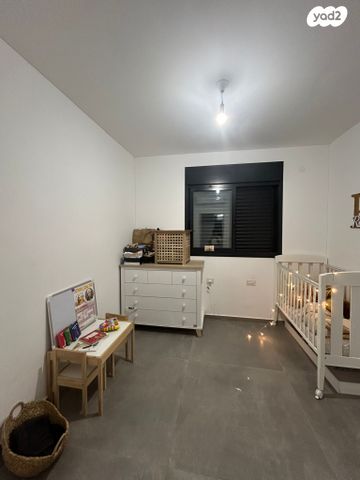 דירה, יהודה הלוי 18, רמב"ם, ראשון לציון