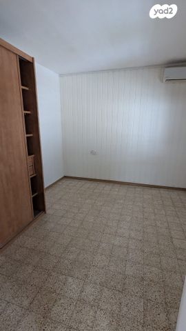 דו משפחתי, קרן היסוד 39, הרצל, באר יעקב