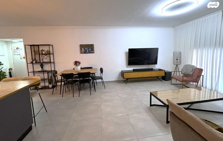 דירה, יעקב בן סירא 6, הרקפות, ראשון לציון