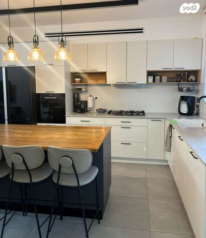 דירה, יעקב בן סירא 6, הרקפות, ראשון לציון