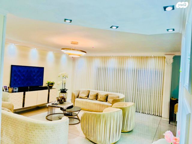 דירה, העצמאות 9, רובע הקריה, הסיטי, אשדוד